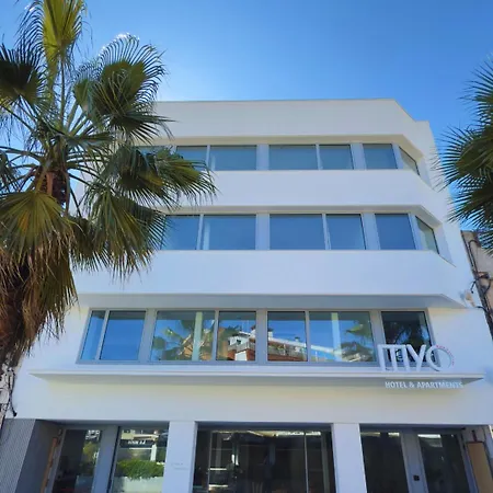Myo Barcelona & Aparthotel Castelldefels