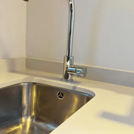 Aparthotel Myo Barcelona & *