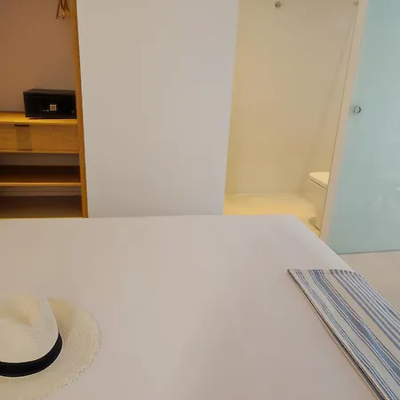 Myo Barcelona & 아파트호텔 카스테데펠스